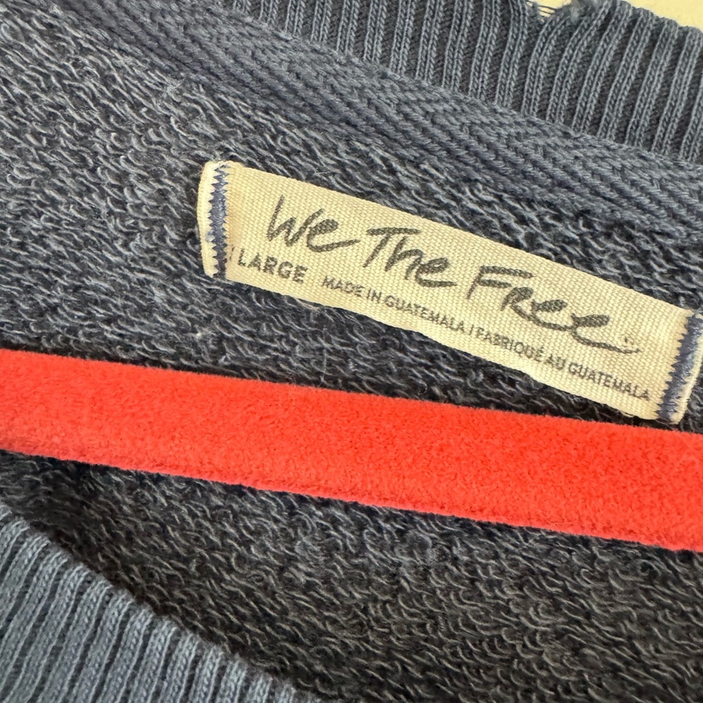 We The Free Camden Sweatshirt L Navy - Picture 10 of 10